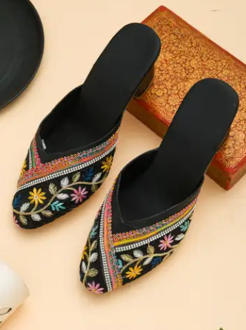Trendy Footwear