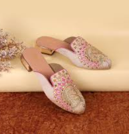 Trendy Footwear